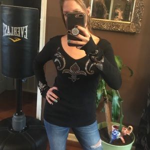 🖤 fleur de lis black long sleeve tee 🖤